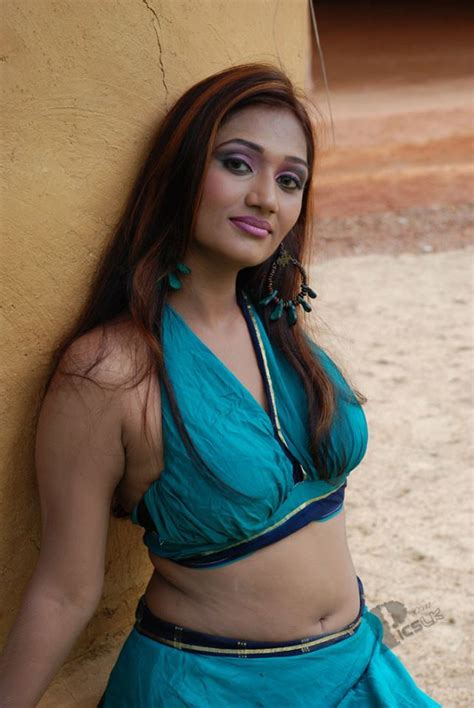 who is the sexiest lankan actress when showing navel elakiri community