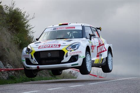 Rain complicated the result of the Suzuki Swift R4LLY S at the Rally de