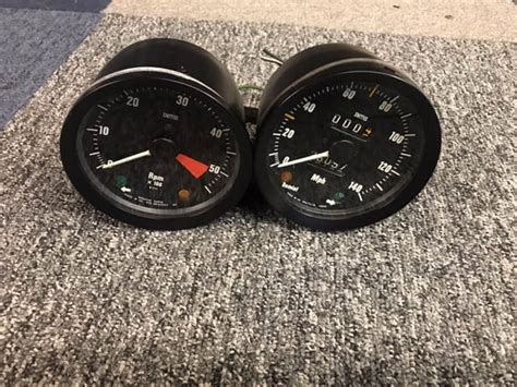 Classic Car Gauge Gallery