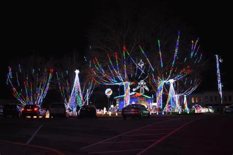 You Need To See These 5 Holiday Lights Displays In Southern Indiana