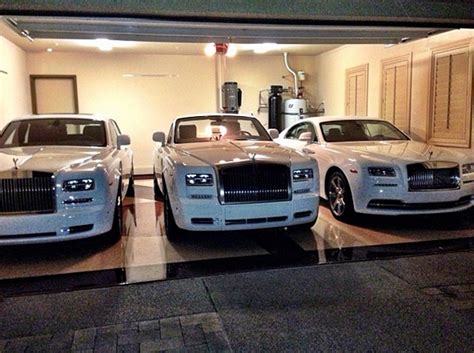 Floyd mayweather salary per fight, per year, per month.floyd mayweather net worth 2021 (salary, mansion, cars, biography). Great And Luxury Big Boy Mansion By Floyd Mayweather Jr ...
