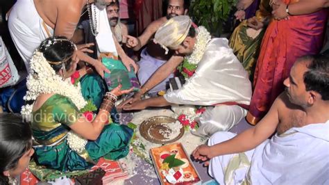 Bride And Groom Performing Marriage Rituals Kannada Brahmin Marriage