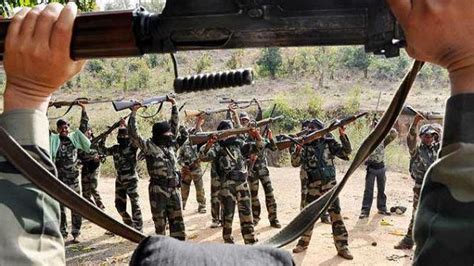 Chhattisgarh Woman Naxal Killed In Encounter With Security Forces Oneindia News