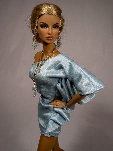 Fashion Royalty - tess-creations's JimdoPage! | Dress barbie doll ...