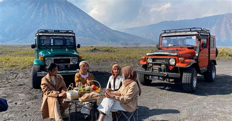 Piknik Ke Gunung Bromo Dengan Dokumentasi Foto Dari Malang Klook