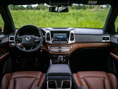 Ssangyong Musso Grand 2020 22 4x4 At Review