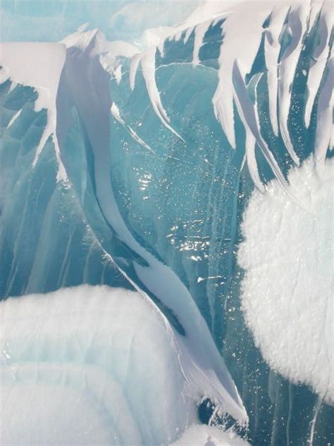 Breathtaking Images Of Frozen Waves Frozen Waves Images Of Frozen