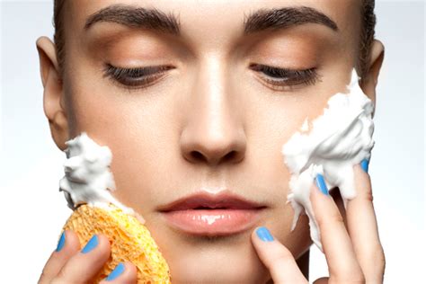 10 Bad Beauty Habits To Break