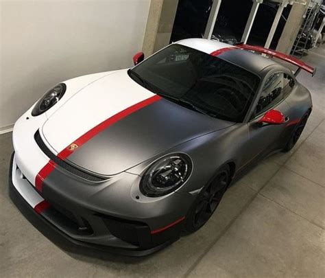 2018 Porsche 911 GT3 Face Gets Two-Faced Wrap with Awesome Red Details