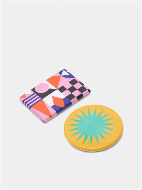 Custom Fridge Magnets UK: Bespoke Fridge Magnet Printing