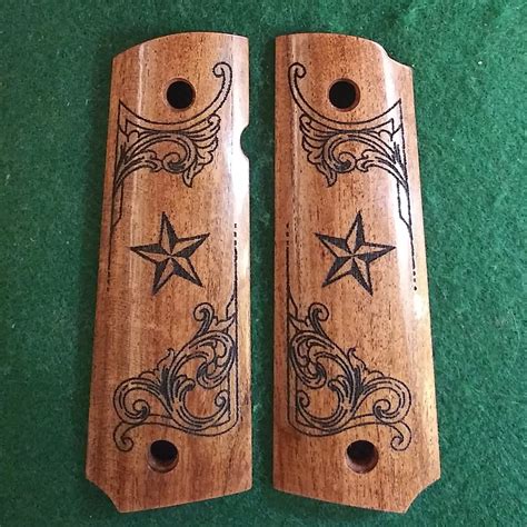 1911 Full Size Mesquite With Texas Star Scroll Texas Grips