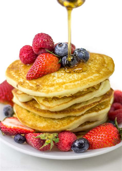 But is maple syrup healthy? Easy Maple Syrup | FaveHealthyRecipes.com