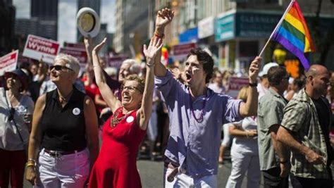 canadian pm justin trudeau becomes first world leader to march in gay pride parade world news