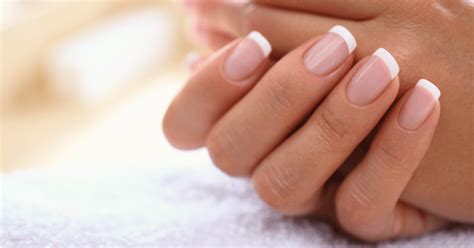 How To Create The Perfect French Manicure At Home