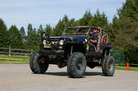 Modified Jeep Wrangler Tj Entering The Staging Area At B Flickr