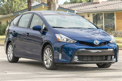 2017 Toyota Prius V Specs Prices Vins And Recalls Autodetective
