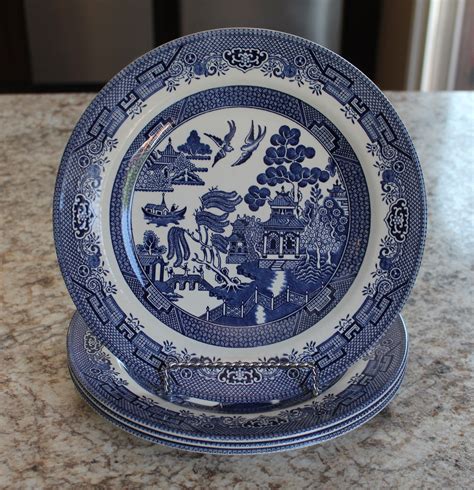 Vintage Churchill Blue Willow Dinner Plates Churchill Etsy Canada Vintage English China