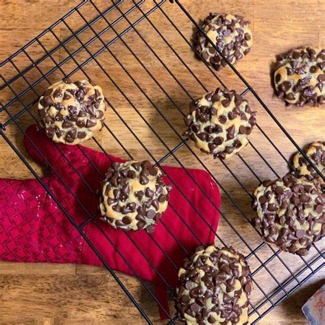 Maybe you would like to learn more about one of these? Copycat Gideon's Bakehouse Chocolate Chip Cookies | Recipe ...