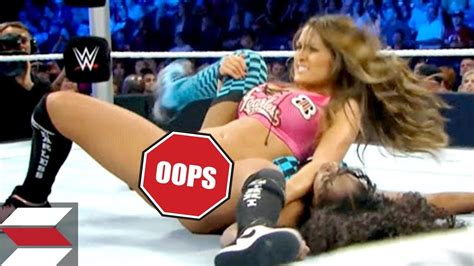 Top Revealing WWE Diva Wardrobe Malfunctions YouTube