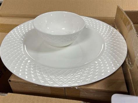 Mikasa Trellis Pc Bone China Dinnerware Set Service For Nw