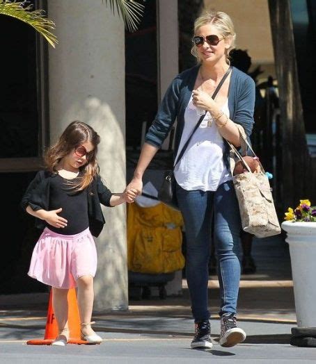 Sarah Michelle Gellar Takes Daughter Charlotte To Ballet Class In Los Angeles Famousfix