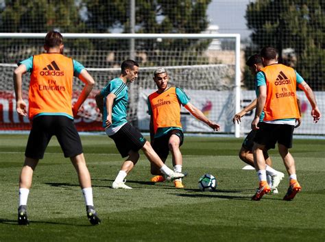 Real madrid fail to win a trophy for the first time since 2009/10; The team continue to prepare for the match against ...