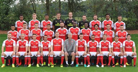For the latest news on arsenal fc, including scores, fixtures, results, form guide & league position, visit the official website of the premier league. Welbeck's crocked, Coquelin's grumpy and Santi's short: 7 lessons from Arsenal's new team photo ...