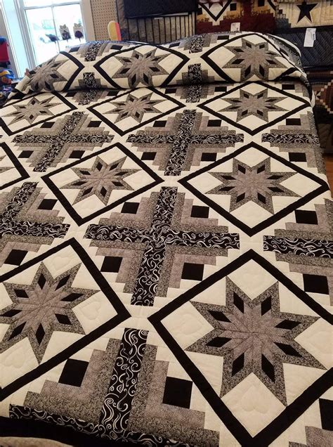 Maybe you would like to learn more about one of these? Pin by Kathie Randolph on quilts | Log cabin quilt pattern ...