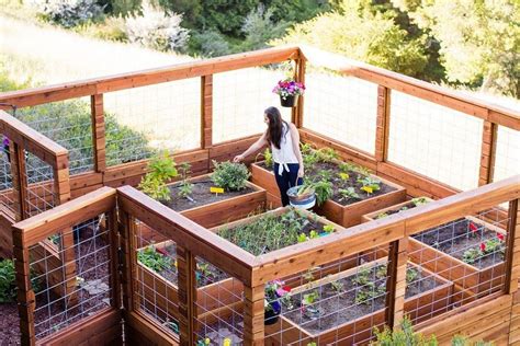 But it also has a fence that goes around your garden bed. Cheap And Easy DIY How To Make Raised Garden Beds With ...