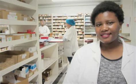 Pharmacy Sales Representative Needed Urgently Salary R20 000 To R30