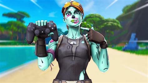 Thumbnail Fortnite Skins Holding Xbox Controller Png Dd4