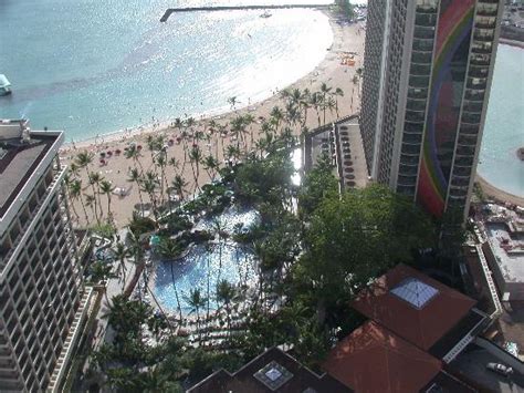 View From Tapa Tower 33rd Floor Picture Of Hilton Hawaiian Village