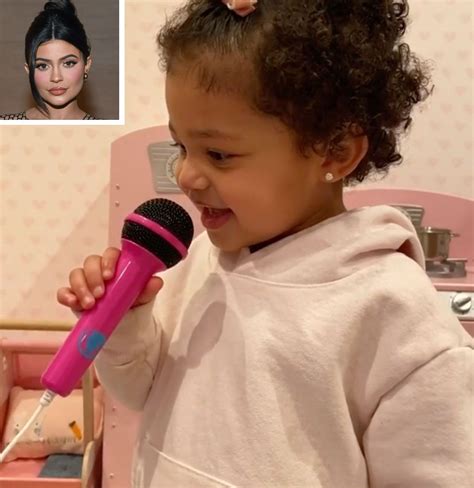 Kylie Jenners Daughter Stormi 2 Sings Rendition Of Rise And Shine