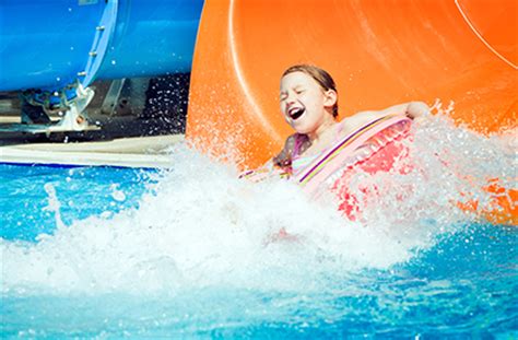 Also on the grounds are a water park, 3d and 4d theaters, and a paddlewheel boat. Schlitterbahn | Best Hotel Deals In Galveston, TX | Inn at ...
