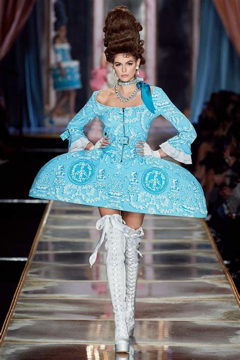 Moschino News Collections Fashion Shows Fashion Week Reviews And