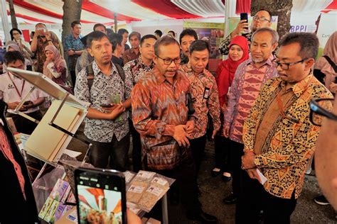 Karena, pada hari yang berbahagia ini, saya akan memberikan 15 contoh program inovasi desa. Kemenperin: Inovasi Litbang Genjot Kontribusi Ekspor dan ...