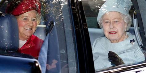 La reina isabel se enfrentó a los problemas que trajo consigo el deseo de su nieto favorito de casarse con una. Muere Lady Mary Colman, la primísima de la Reina Isabel ...