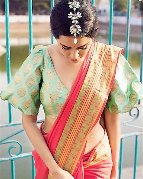 10 Bengali Style Blouse Designs That You Must Check Out Dusbus