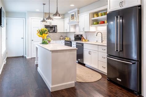 These are the 21 trends that are bound to be huge in 2021. Exploring 2021 Kitchen Trends | Design and Remodeling