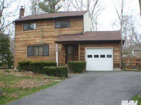 We listen to your needs and strive to accomplish them. Shirley Real Estate - Shirley NY Homes For Sale | Zillow
