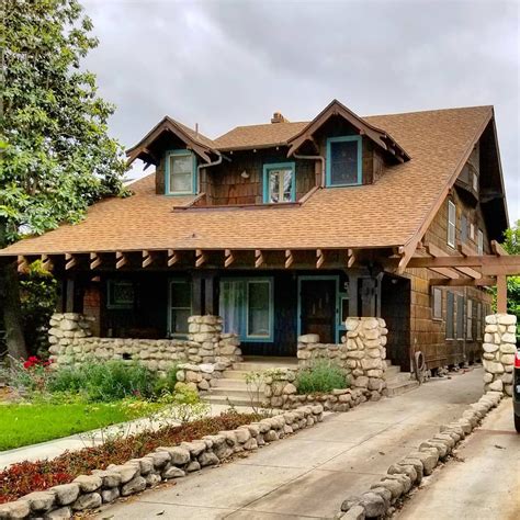 Browse craftsman house plans with photos. Craftsman House Colors