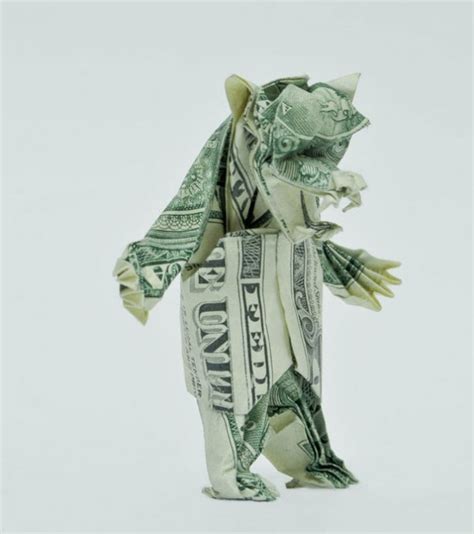 20 Cool Examples Of Dollar Bill Origami 011 Funcage