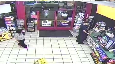 Police Seek Woman Who Robbed Gas Station Youtube
