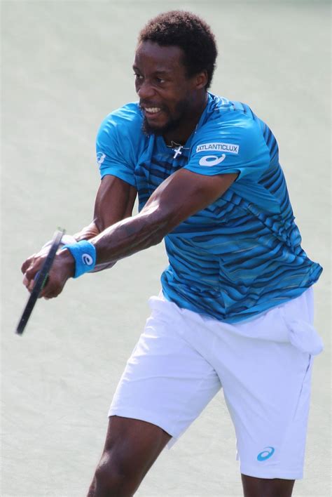 Federer accidentally nails monfils with a tennis ball. Gaël Monfils — Wikipédia