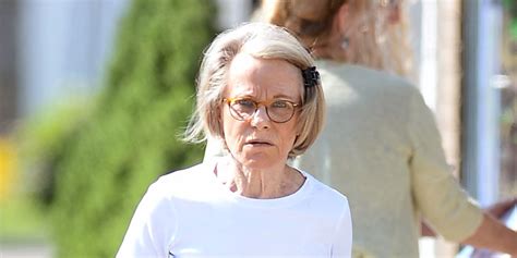 Ruth Madoff Seen After Madoff Sons Estates Forfeit 23 Million Bernie Madoff Wife In 2017