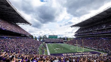 Kickoff Times And Tv Revealed For Five 2022 Uw Football Games Pac 12