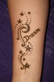 Occasional use of colorful rhinestone make it look more attractive. Image result for simple beginner henna designs | Henna ...