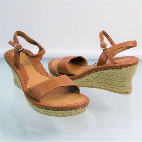 Hush Puppies Espadrille Wedge Brown Leather Sandal Womens Size