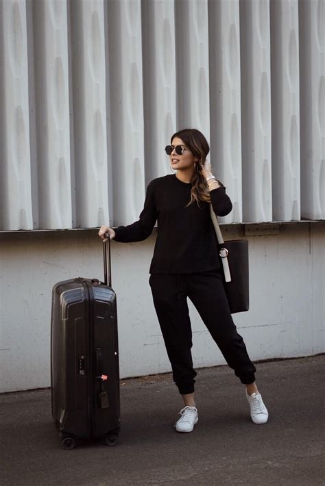 Pam Hetlinger Transforms A Travel Outfit Into A Chic Ensemble By Styling Simple Accessories Chic