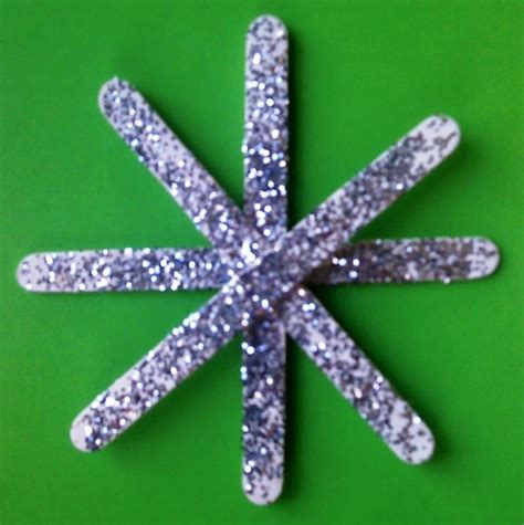 Winter Crafts Made With Glitter